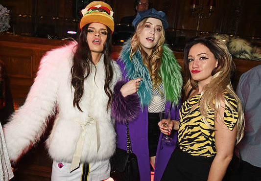 Y2K Aksjomat#5: Stylizacje Y2K na 2025! Bluzy, t-shirty i crop topy!